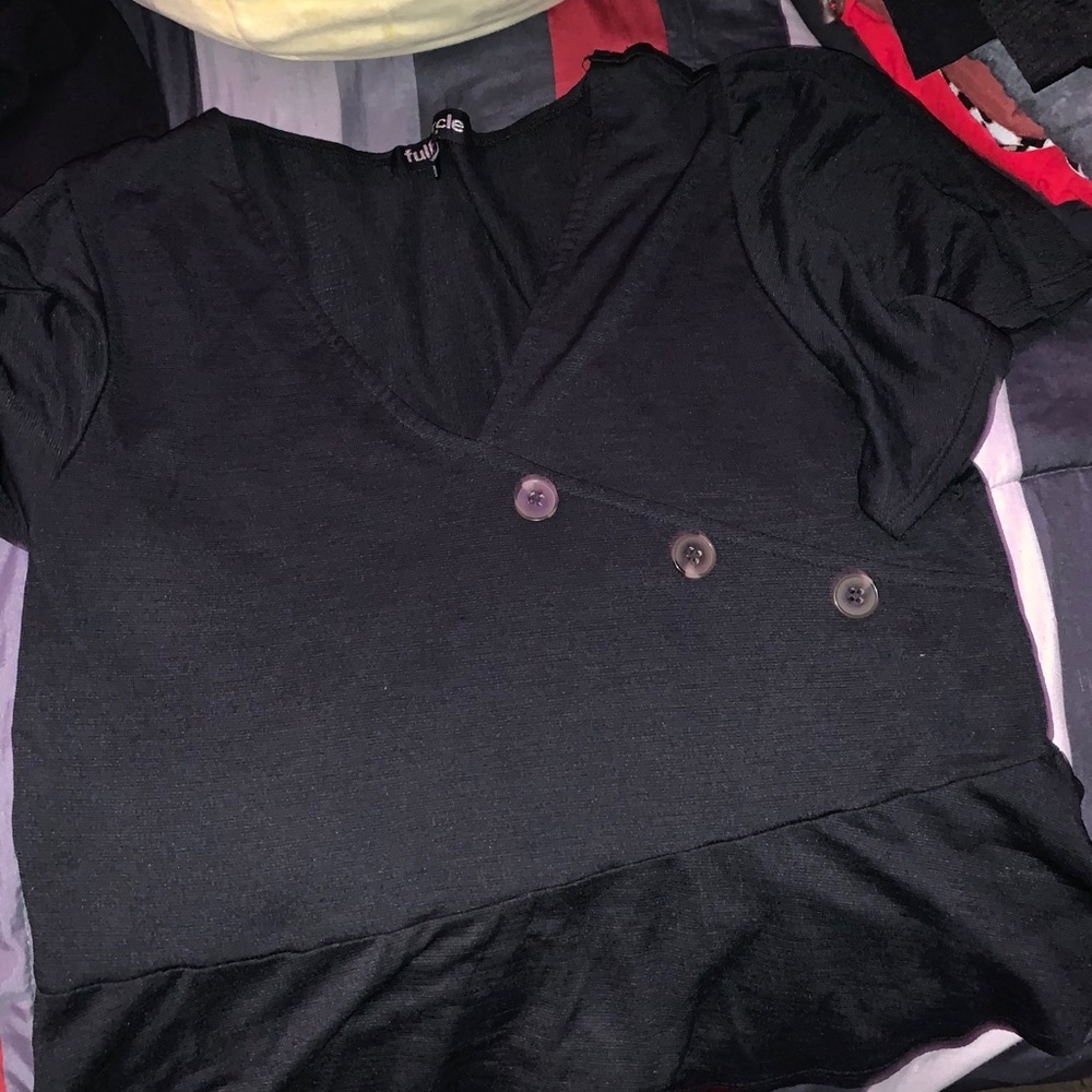 Juniors size peplum shirt